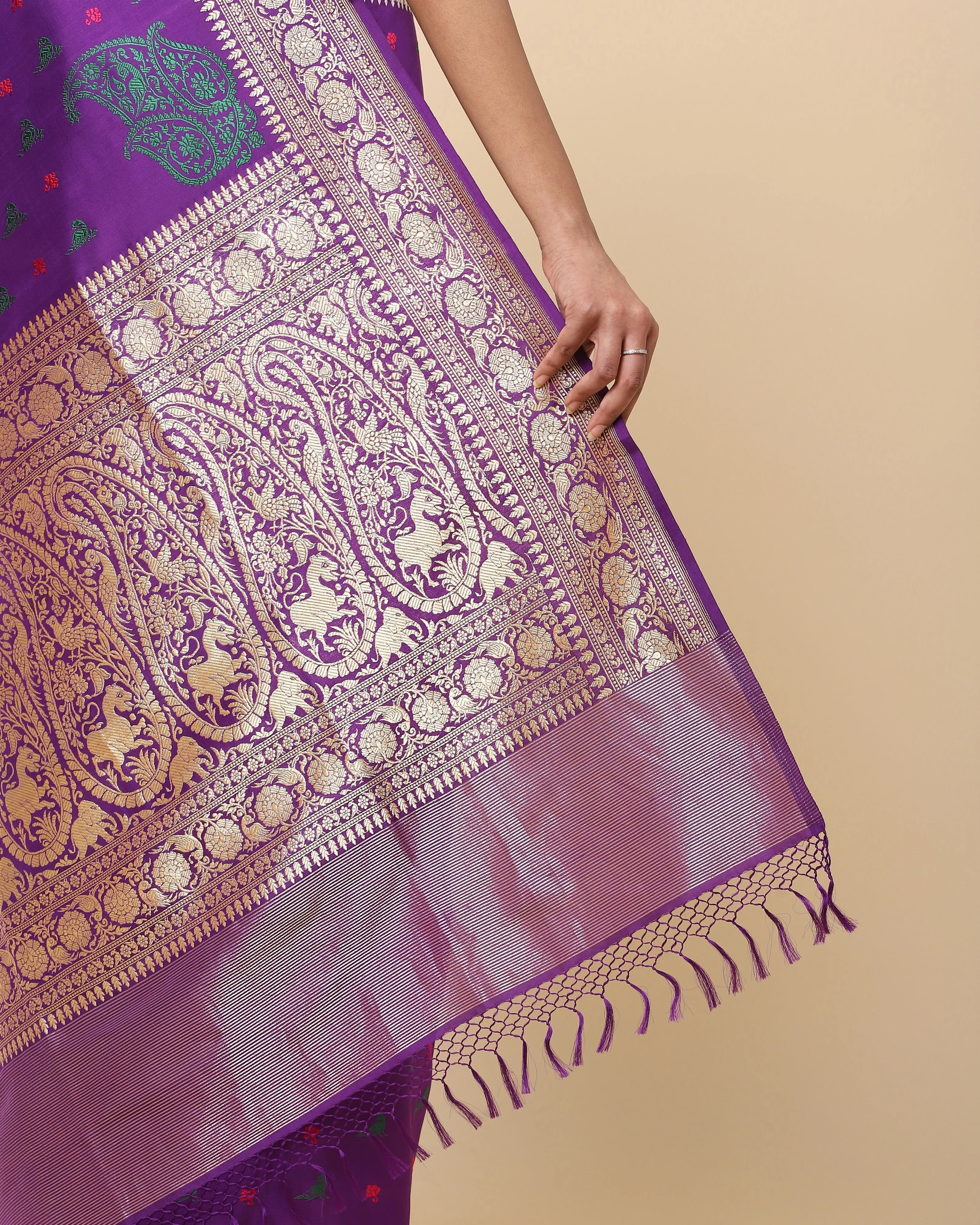 Amelia Kadwa Silk Saree