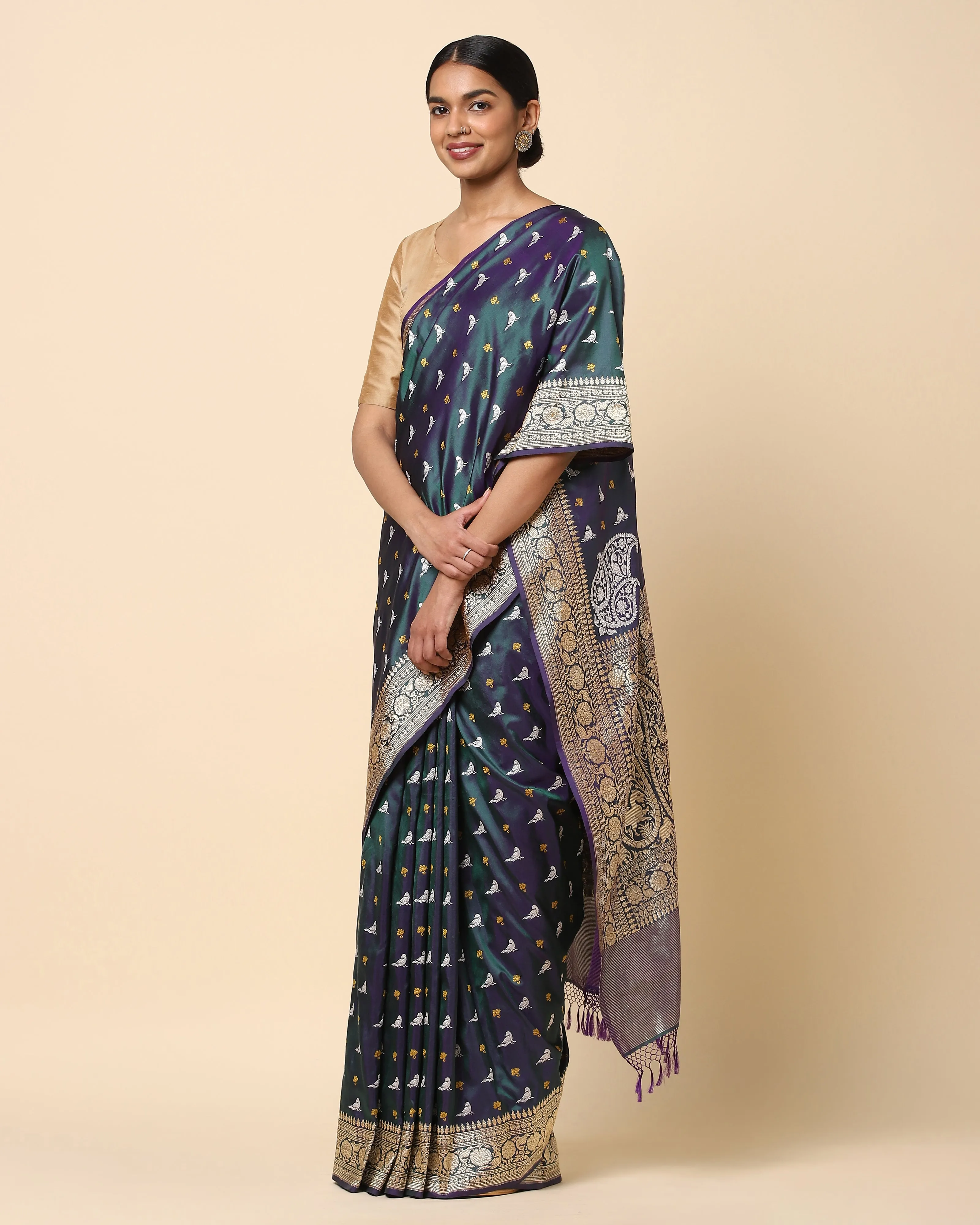 Amelia Kadwa Silk Saree