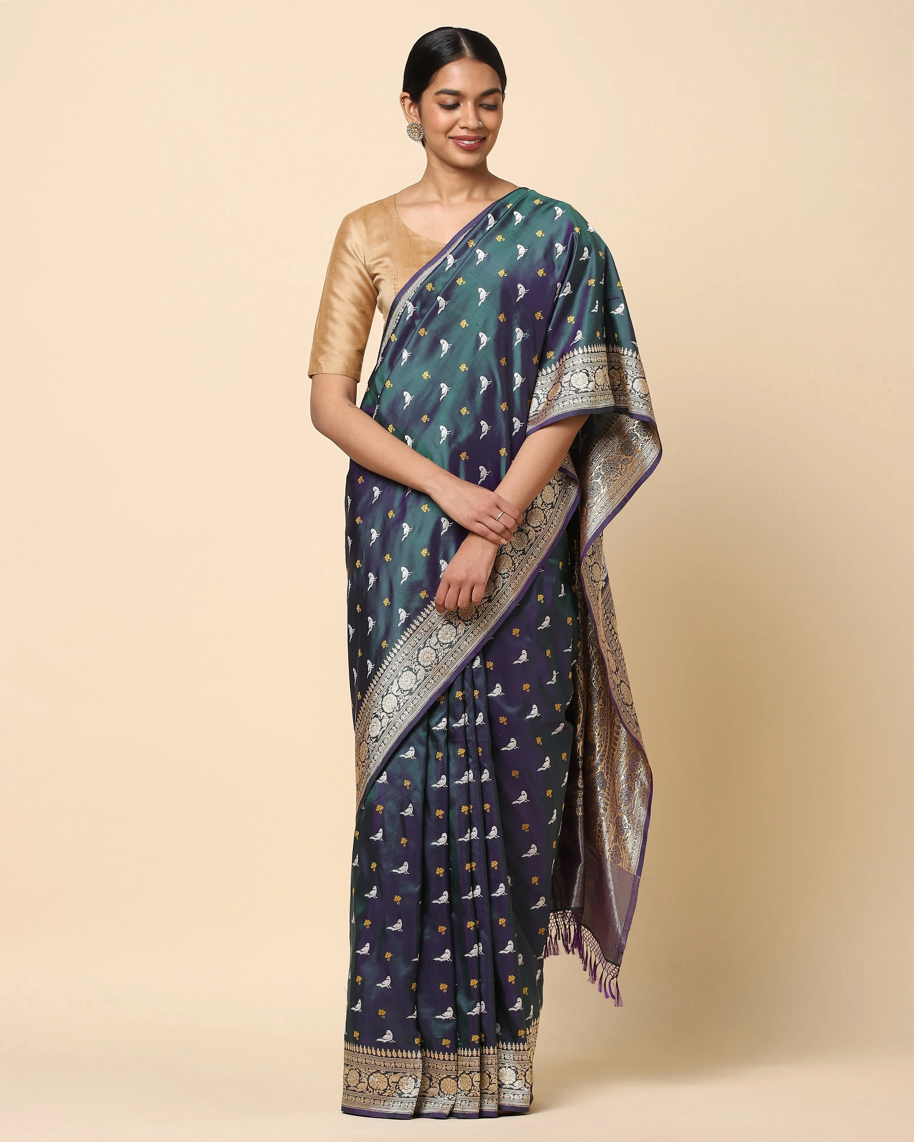 Amelia Kadwa Silk Saree