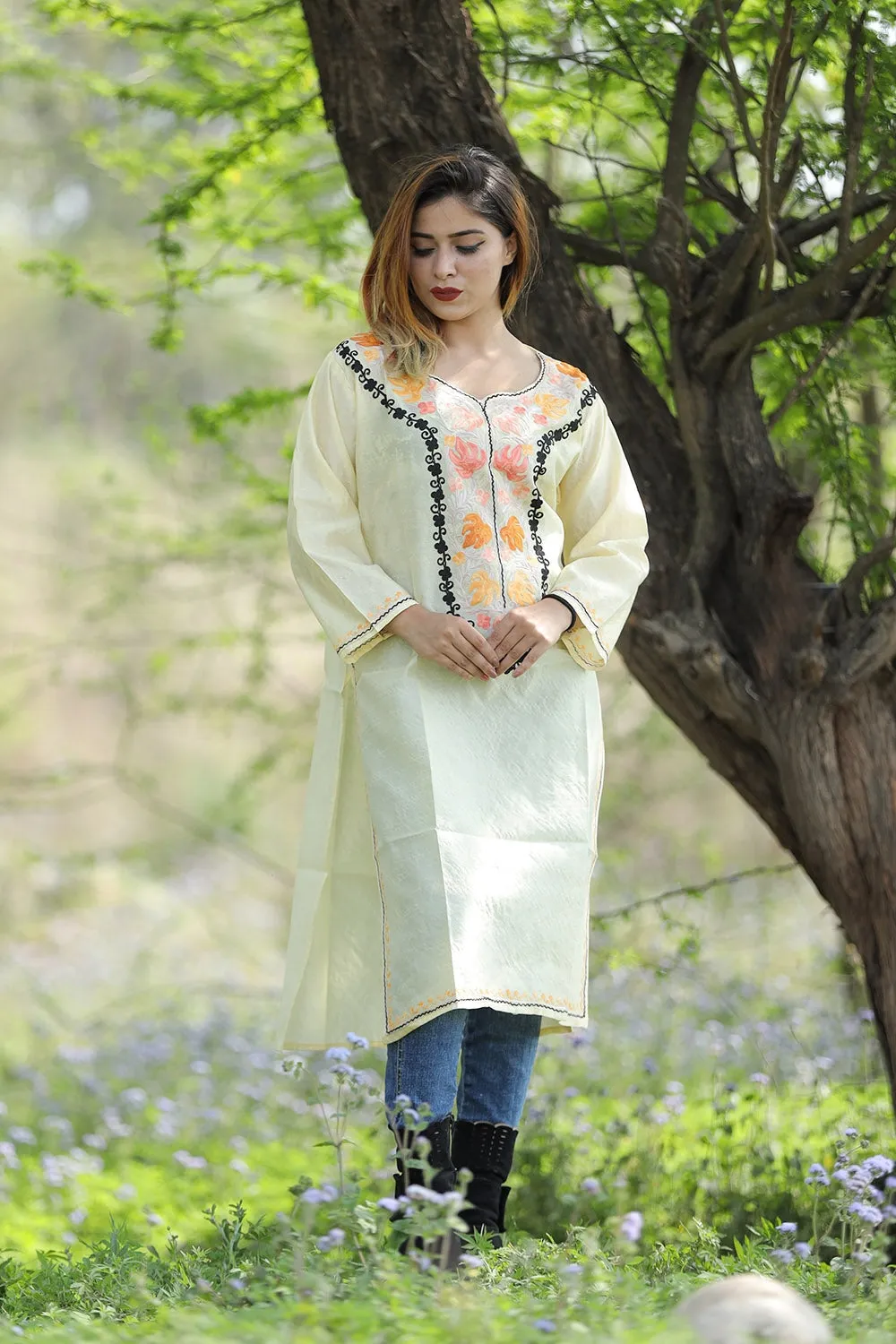 Beautiful Lemon Yellow Colour Rayon Silk  Kurti With Beautiful Aari Embroidery Gives Attractive Look To The Wearer.