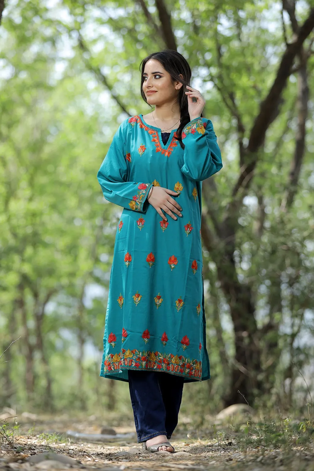 Exotic Turquise Green Colour Cotton Kurti With Kashmiri Motifs With Latest Fashion Trend.