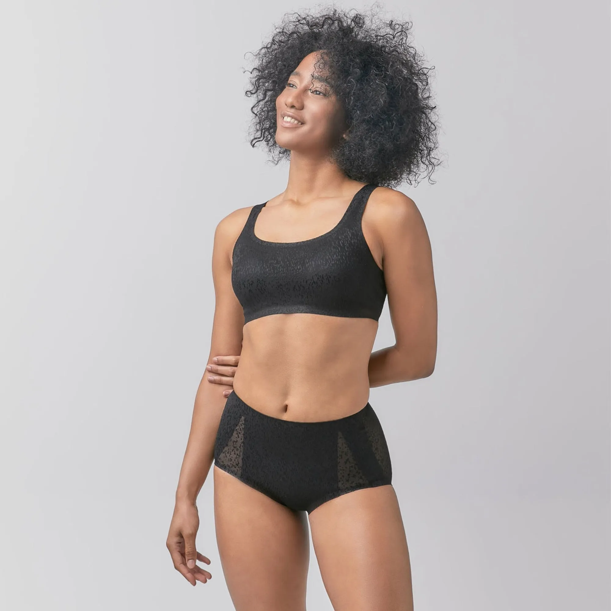 Invisible Lightmesh Extra Skin™ Bra Top - Black