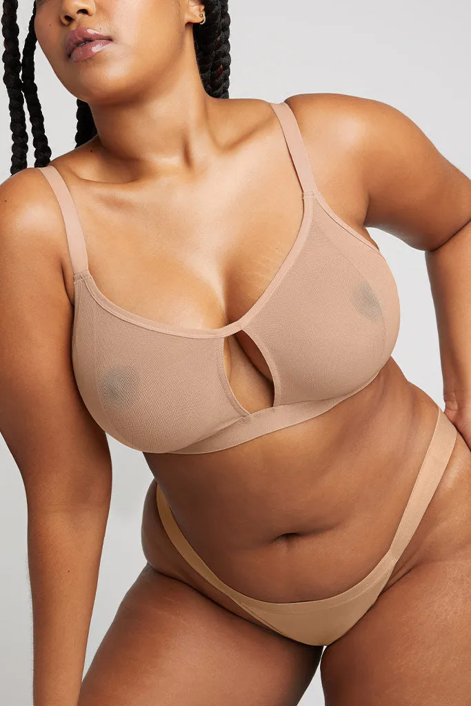 Sieve Cutout Bra in Buff